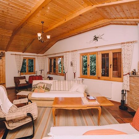 Holiday Home Castanea Praporcan Exteriér fotografie